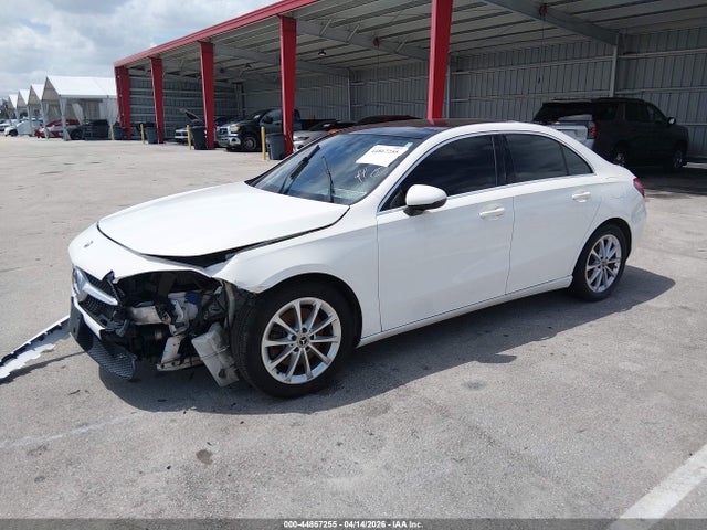 2019 Mercedes-benz A 220 მანქანა იყიდება აუქციონზე, vin: WDD3G4EB0KW024329, აუქციონის ნომერი: 44867255