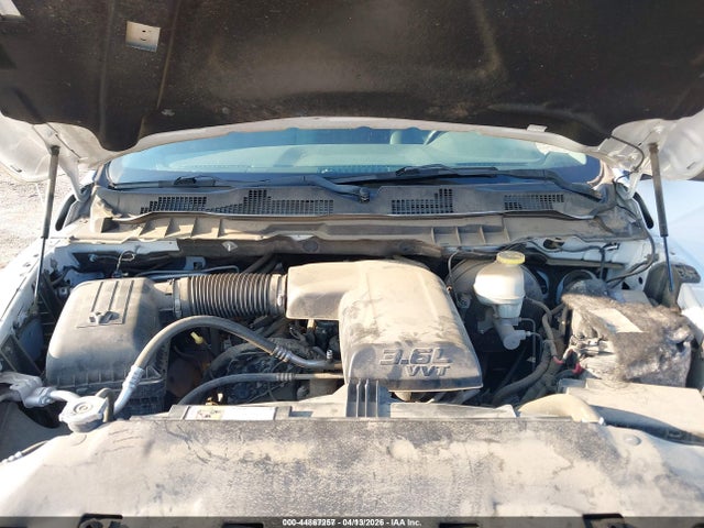 2017 RAM 1500 1C6RR7FG0HS822329 Photo 9