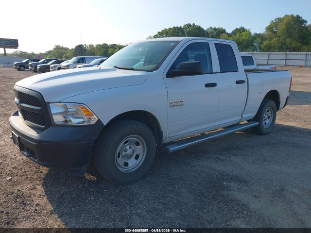 2017 RAM 1500 1C6RR7FG0HS822329 Photo 1
