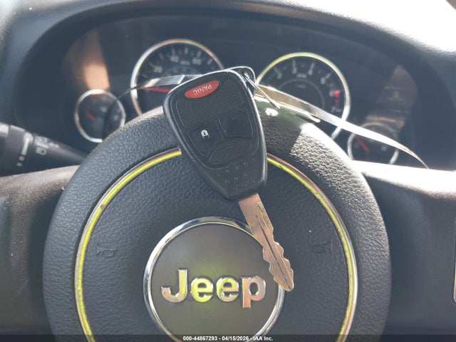 44867293 :رقم المزاد ، 1C4BJWDG4CL209857 vin ، 2012 Jeep Wrangler Unlimited Sport مزاد بيع