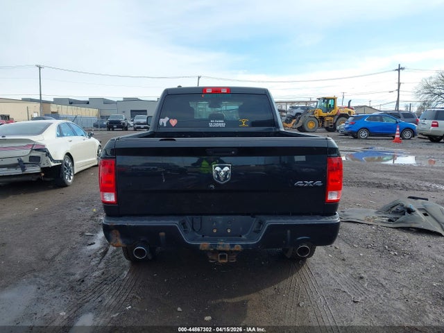 44867302 :رقم المزاد ، 1C6RR7FT8HS565188 vin ، 2017 Ram 1500 Express  4x4 6'4 Box مزاد بيع