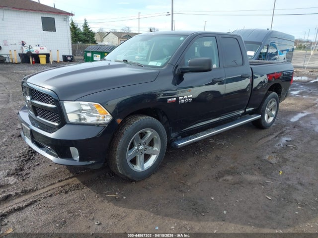 44867302 :رقم المزاد ، 1C6RR7FT8HS565188 vin ، 2017 Ram 1500 Express  4x4 6'4 Box مزاد بيع