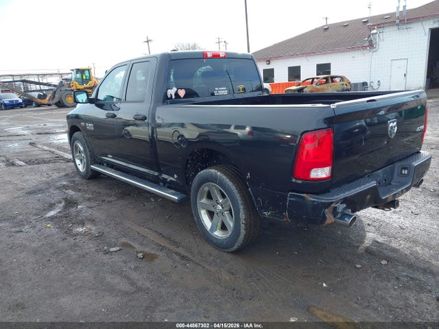 44867302 :رقم المزاد ، 1C6RR7FT8HS565188 vin ، 2017 Ram 1500 Express  4x4 6'4 Box مزاد بيع