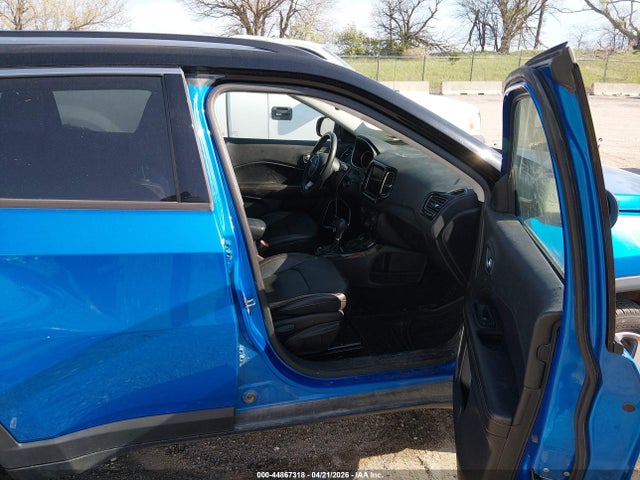 44867318 :رقم المزاد ، 3C4NJDCB6LT127785 vin ، 2020 Jeep Compass Limited 4x4 مزاد بيع