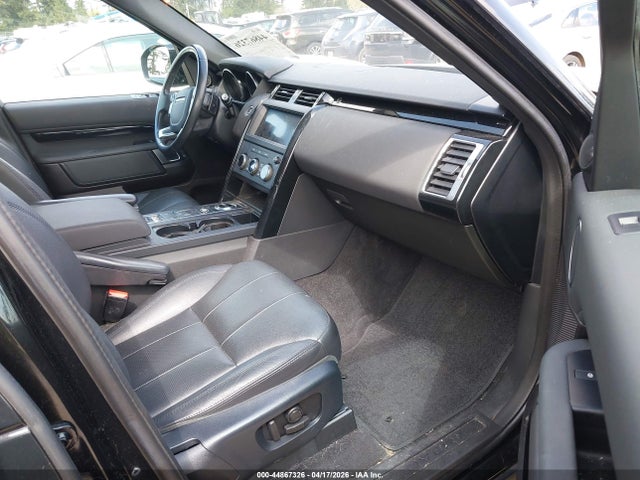 SALRG2RV8KA093532 Land Rover Discovery Se
