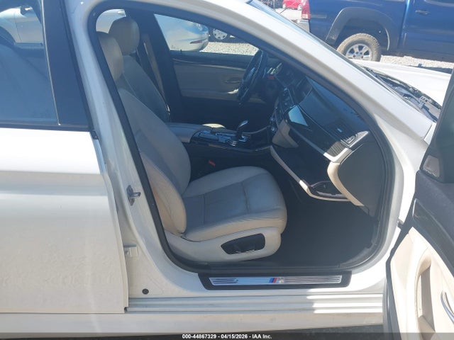 WBA5B1C57GG552915 BMW 535i