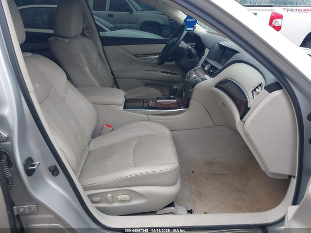 44867349 :رقم المزاد ، JN1BY1AR8BM375881 vin ، 2011 Infiniti M37x مزاد بيع