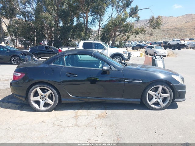 2012 Mercedes-benz Slk 350 მანქანა იყიდება აუქციონზე, vin: WDDPK5HA5CF017905, აუქციონის ნომერი: 44867369