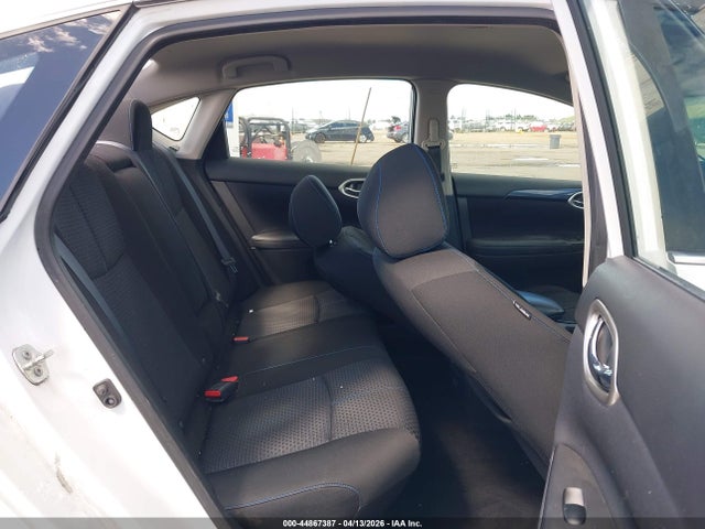 3N1AB7AP8JY233976 Nissan SENTRA SR