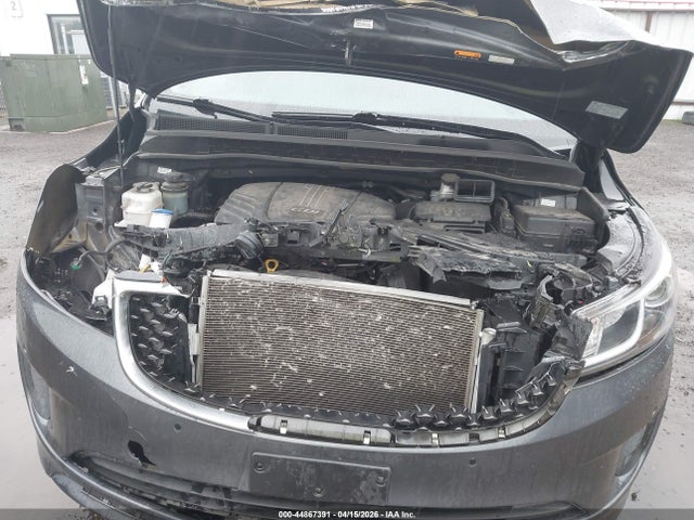 44867391 :رقم المزاد ، KNDMB5C19J6423851 vin ، 2018 Kia Sedona Lx مزاد بيع