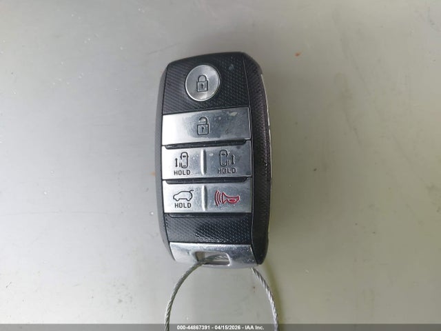 44867391 :رقم المزاد ، KNDMB5C19J6423851 vin ، 2018 Kia Sedona Lx مزاد بيع