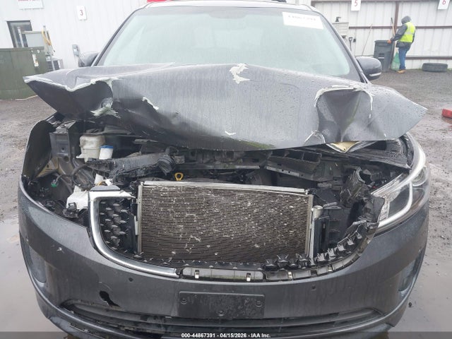 44867391 :رقم المزاد ، KNDMB5C19J6423851 vin ، 2018 Kia Sedona Lx مزاد بيع