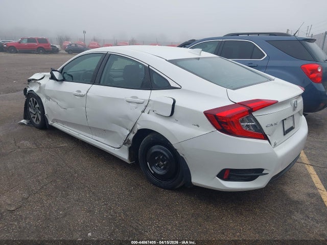 44867405 :رقم المزاد ، 19XFC2F84HE043852 vin ، 2017 Honda Civic Ex مزاد بيع