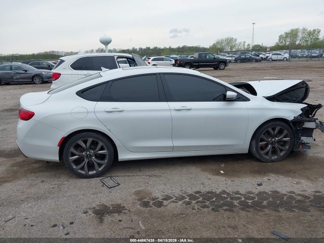 Продажа на аукционе авто 2015 Chrysler 200 S, vin: 1C3CCCBB5FN614742, номер лота: 44867438
