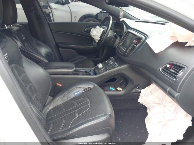 Продажа на аукционе авто 2015 Chrysler 200 S, vin: 1C3CCCBB5FN614742, номер лота: 44867438