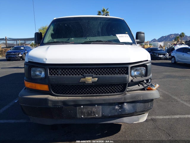 Chevrolet Express 2500 Work Van 2017 1GCWGBFF0H1176372 Image 12