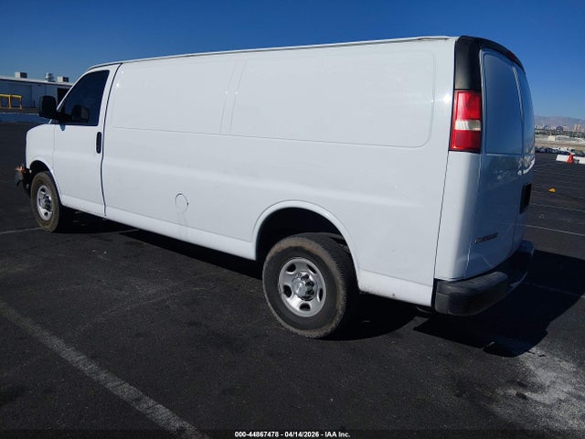 Chevrolet Express 2500 Work Van 2017 1GCWGBFF0H1176372 Image 3