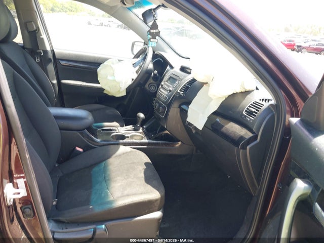 KIA SORENTO LX 2014 5XYKT3A60EG473094 Image 5