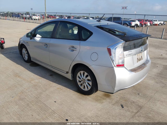 2012 TOYOTA PRIUS PLUG-IN JTDKN3DP2C3028968 Photo 2