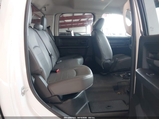 44867523 :رقم المزاد ، 1C6RR6ST3HS744772 vin ، 2017 Ram 1500 Tradesman  4x2 6'4 Box مزاد بيع
