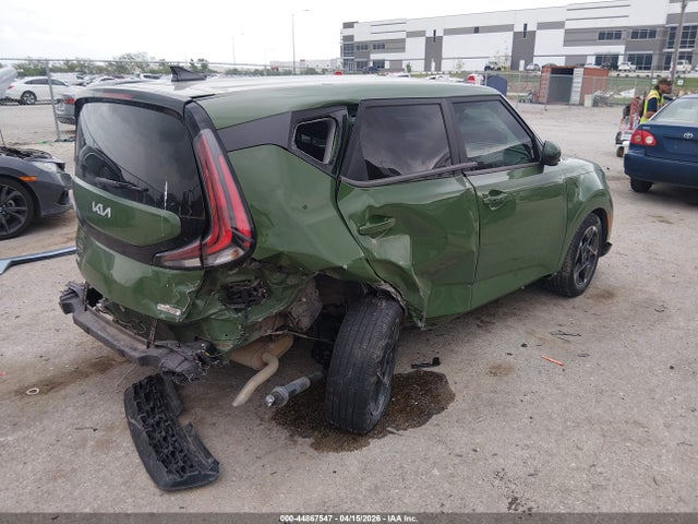 2023 Kia Soul Ex მანქანა იყიდება აუქციონზე, vin: KNDJ33AU6P7187373, აუქციონის ნომერი: 44867547