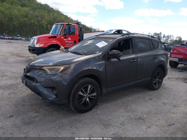 44867563 :رقم المزاد ، JTMRFREV5JJ251333 vin ، 2018 Toyota Rav4 Xle مزاد بيع