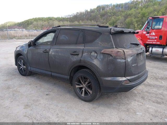 44867563 :رقم المزاد ، JTMRFREV5JJ251333 vin ، 2018 Toyota Rav4 Xle مزاد بيع