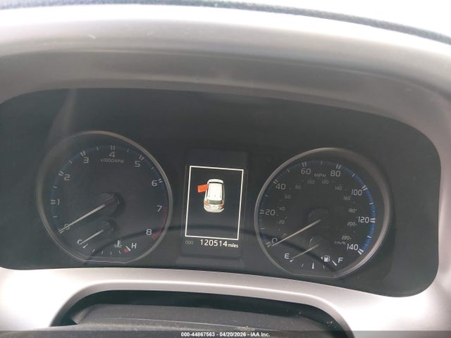 44867563 :رقم المزاد ، JTMRFREV5JJ251333 vin ، 2018 Toyota Rav4 Xle مزاد بيع
