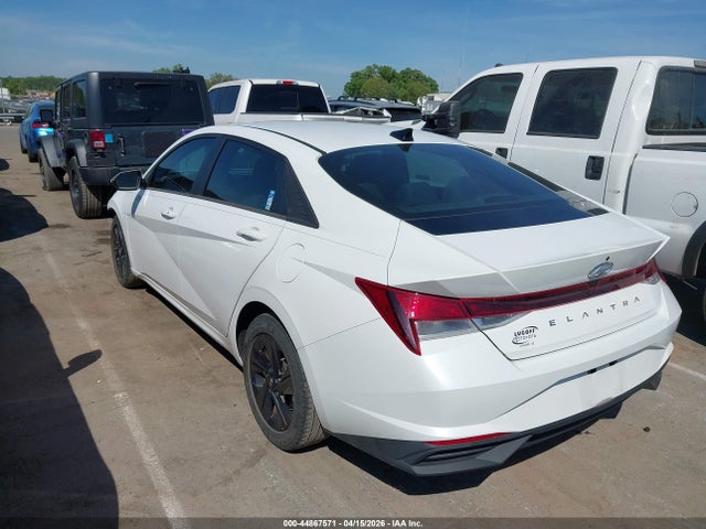 44867571 :رقم المزاد ، 5NPLM4AG3NH072468 vin ، 2022 Hyundai Elantra Sel مزاد بيع