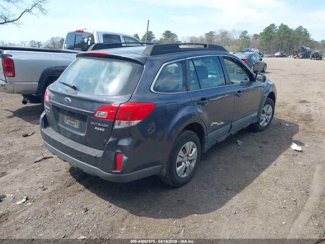 2011 Subaru Outback 2.5i მანქანა იყიდება აუქციონზე, vin: 4S4BRBAC8B3428785, აუქციონის ნომერი: 44867575