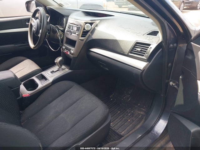 2011 Subaru Outback 2.5i მანქანა იყიდება აუქციონზე, vin: 4S4BRBAC8B3428785, აუქციონის ნომერი: 44867575