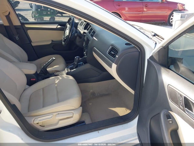 3VWD67AJXGM319720 Volkswagen Jetta 1.4t Se