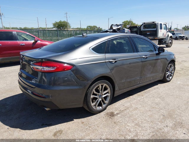 44867593 :رقم المزاد ، 3FA6P0CD3KR144557 vin ، 2019 Ford Fusion Sel مزاد بيع