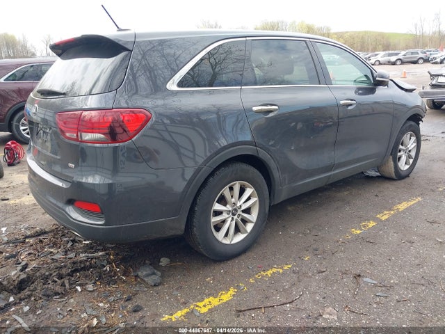 Продаж на аукціоні авто 2019 Kia Sorento 2.4l Lx, vin: 5XYPG4A31KG537399, номер лоту: 44867647