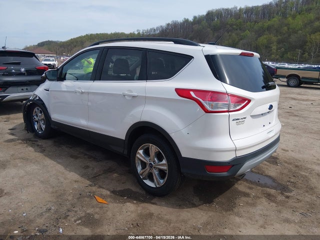 Продаж на аукціоні авто 2016 Ford Escape Se, vin: 1FMCU9GX8GUC64977, номер лоту: 44867700