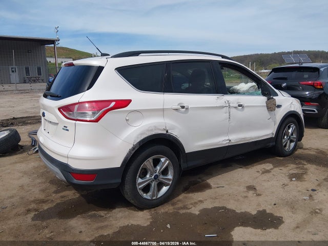 Продаж на аукціоні авто 2016 Ford Escape Se, vin: 1FMCU9GX8GUC64977, номер лоту: 44867700