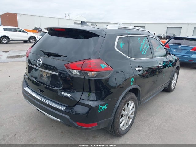2020 Nissan Rogue S Fwd მანქანა იყიდება აუქციონზე, vin: JN8AT2MT5LW001937, აუქციონის ნომერი: 44867725