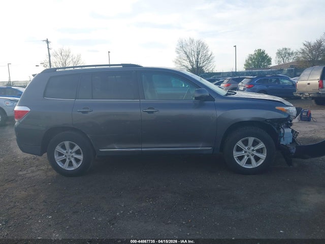 Продаж на аукціоні авто 2012 Toyota Highlander Base V6, vin: 5TDBK3EH4CS136703, номер лоту: 44867735