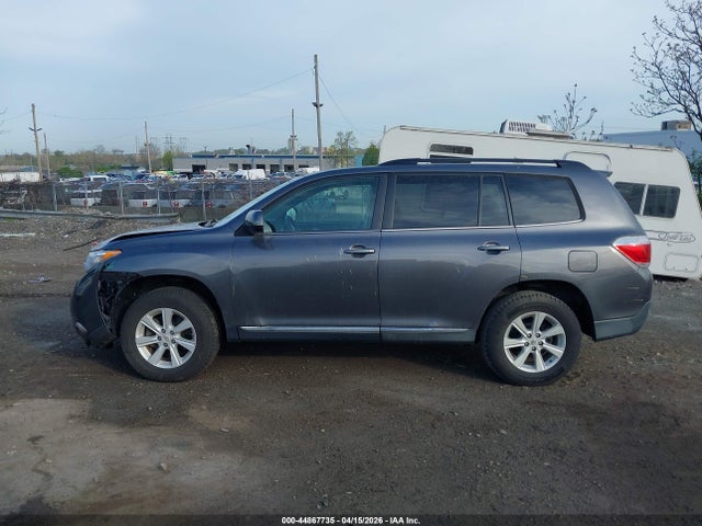 Продаж на аукціоні авто 2012 Toyota Highlander Base V6, vin: 5TDBK3EH4CS136703, номер лоту: 44867735
