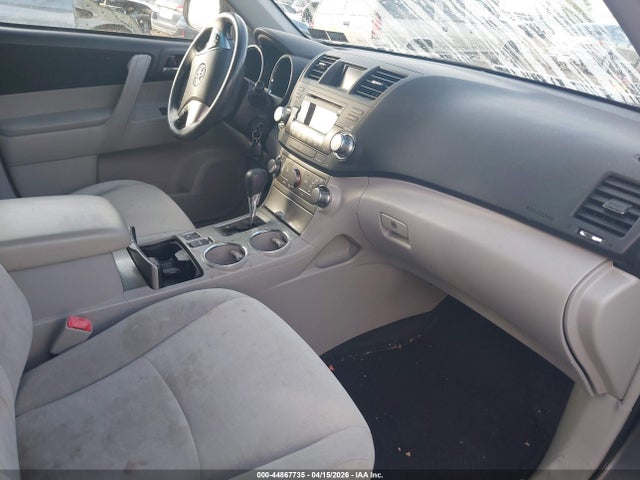 Продаж на аукціоні авто 2012 Toyota Highlander Base V6, vin: 5TDBK3EH4CS136703, номер лоту: 44867735