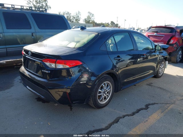 JTDEAMDE6MJ024545 Toyota Corolla Hybrid Le