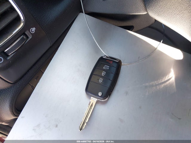 44867763 :رقم المزاد ، 3KPFK4A71JE196692 vin ، 2018 Kia Forte Lx مزاد بيع