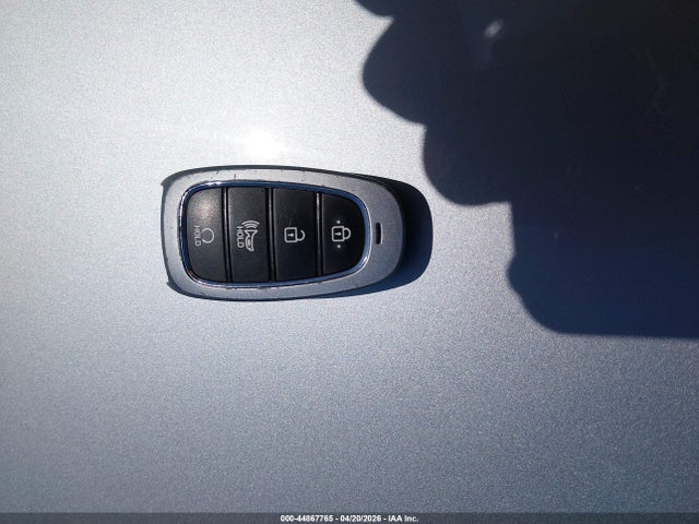 44867765 :رقم المزاد ، KM8JBCAE3NU090329 vin ، 2022 Hyundai Tucson Sel مزاد بيع