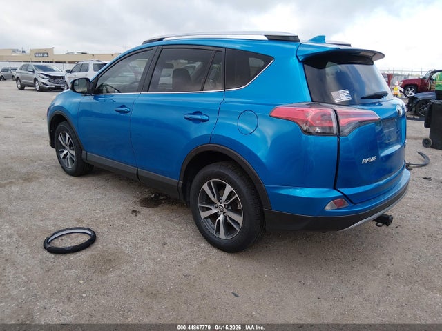 JTMWFREV7GD081339 Toyota Rav4 Xle