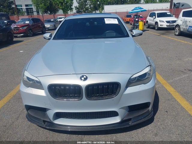 44867792 :رقم المزاد ، WBSFV9C59DD096192 vin ، 2013 Bmw M5 مزاد بيع