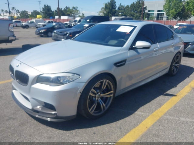 2013 BMW M5 WBSFV9C59DD096192 Photo 1