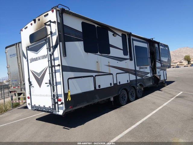 Grand Design Rv 2018 573FM4334J1207085 Image 4