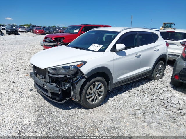 Продаж на аукціоні авто 2016 Hyundai Tucson Se, vin: KM8J33A46GU196054, номер лоту: 44867839