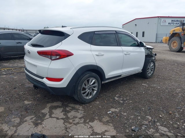 Продаж на аукціоні авто 2016 Hyundai Tucson Se, vin: KM8J33A46GU196054, номер лоту: 44867839