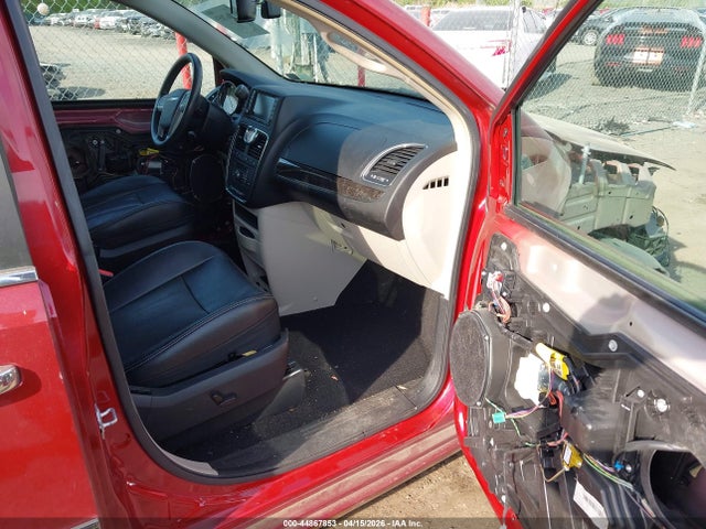 2014 Chrysler Town & Country Touring-l მანქანა იყიდება აუქციონზე, vin: 2C4RC1CG2ER188515, აუქციონის ნომერი: 44867853